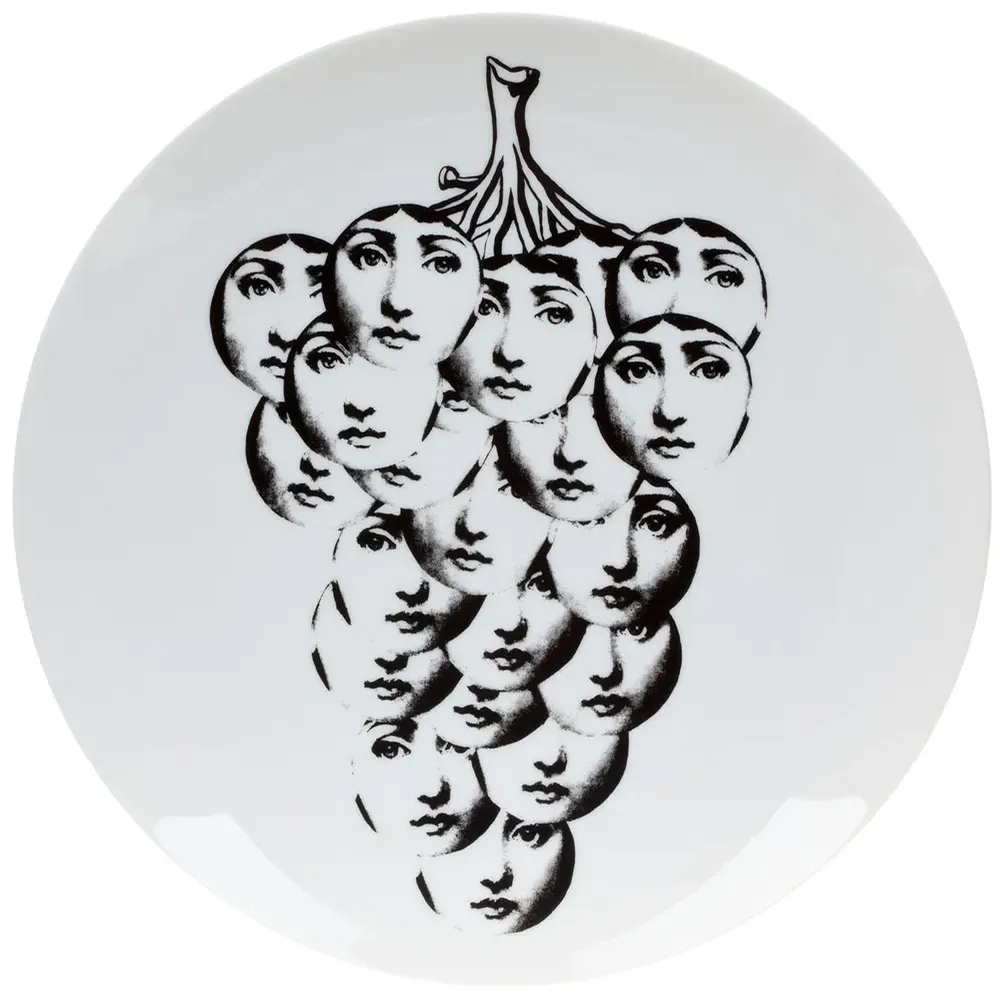 Тарелка с принтом винограда