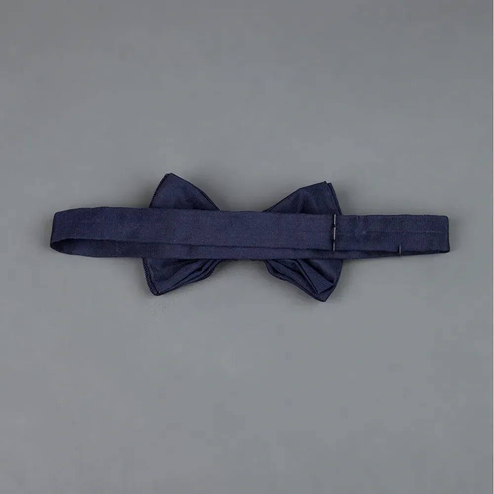 Шелковый галстук-бабочка