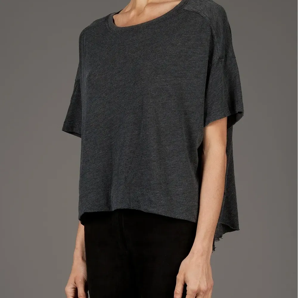 Укороченный топ