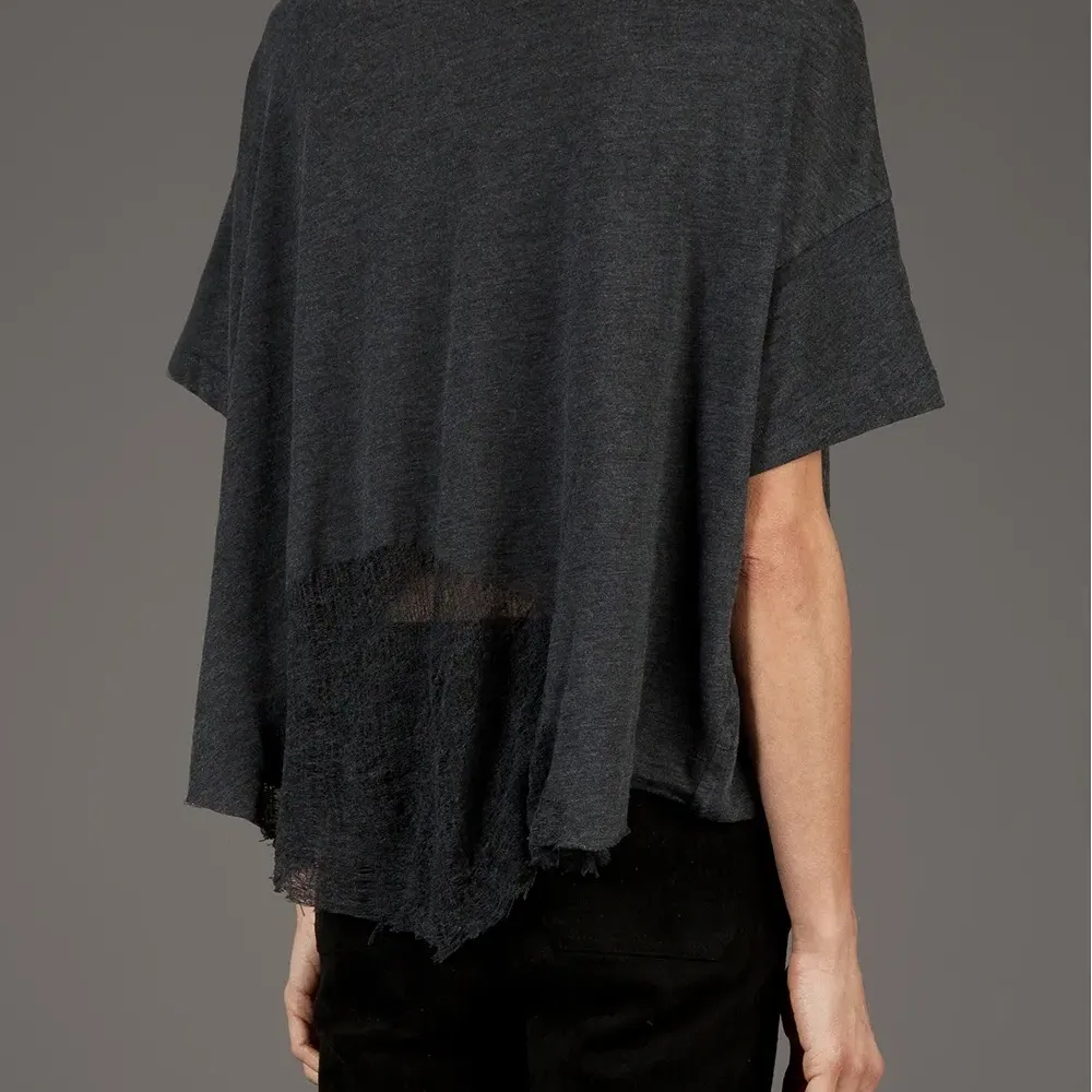 Укороченный топ