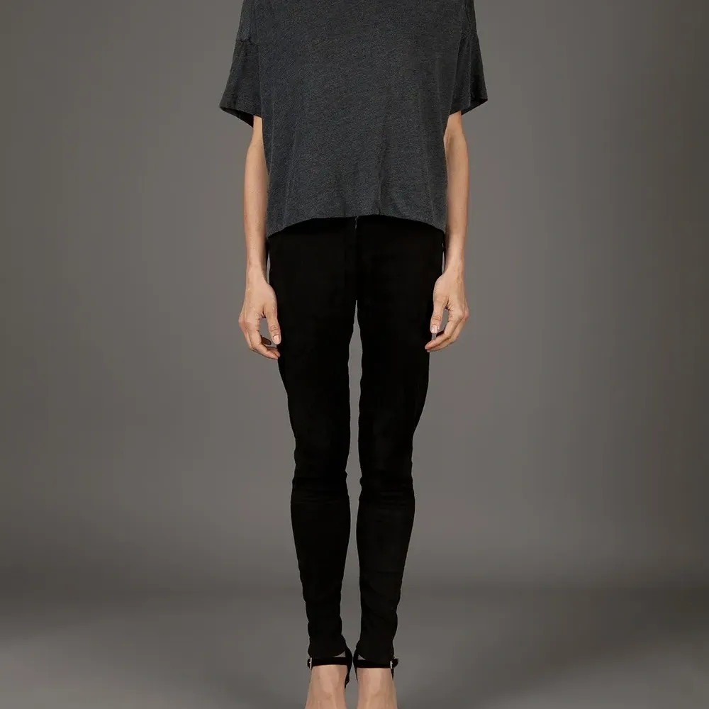 Укороченный топ