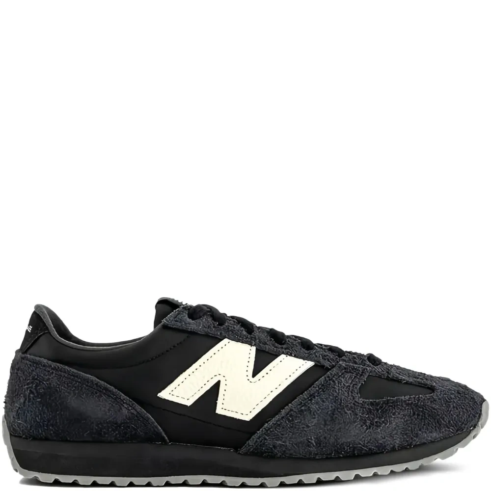 Броги на шнуровке