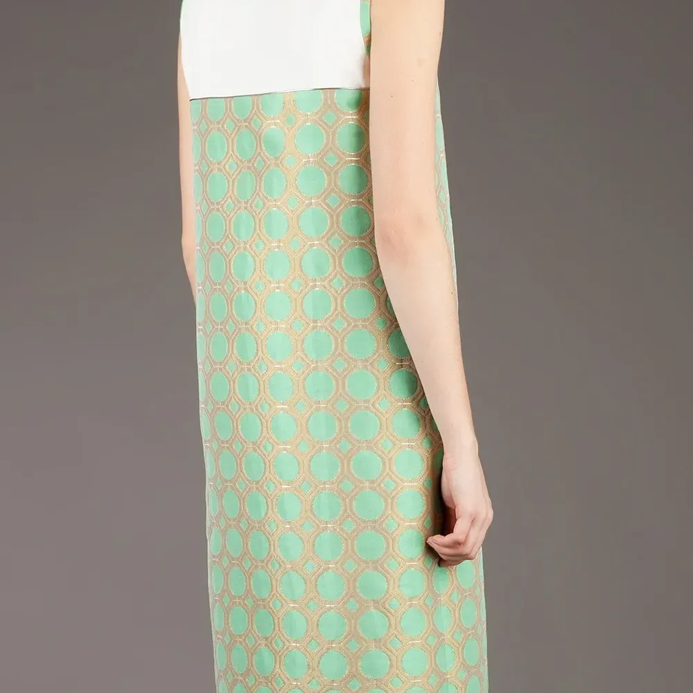 Платье прямого кроя с узором