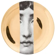 Тарелка с изображением лица