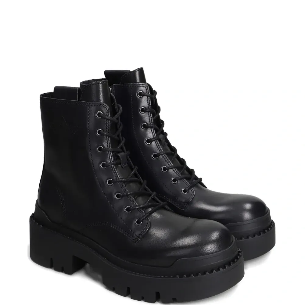 Ботинки с кисточками 'Noa'