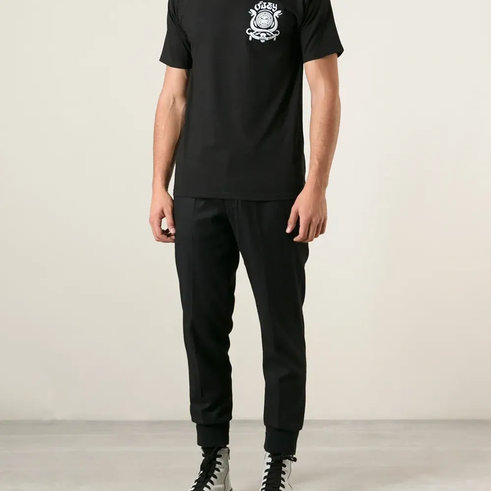 Повседневная футболка 'Serpientes'