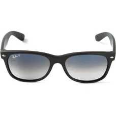 Солнцезащитные очки в прямоугольной оправе