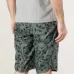 Шорты с лиственным узором