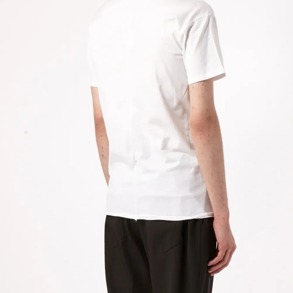 Футболка с абстрактным принтом