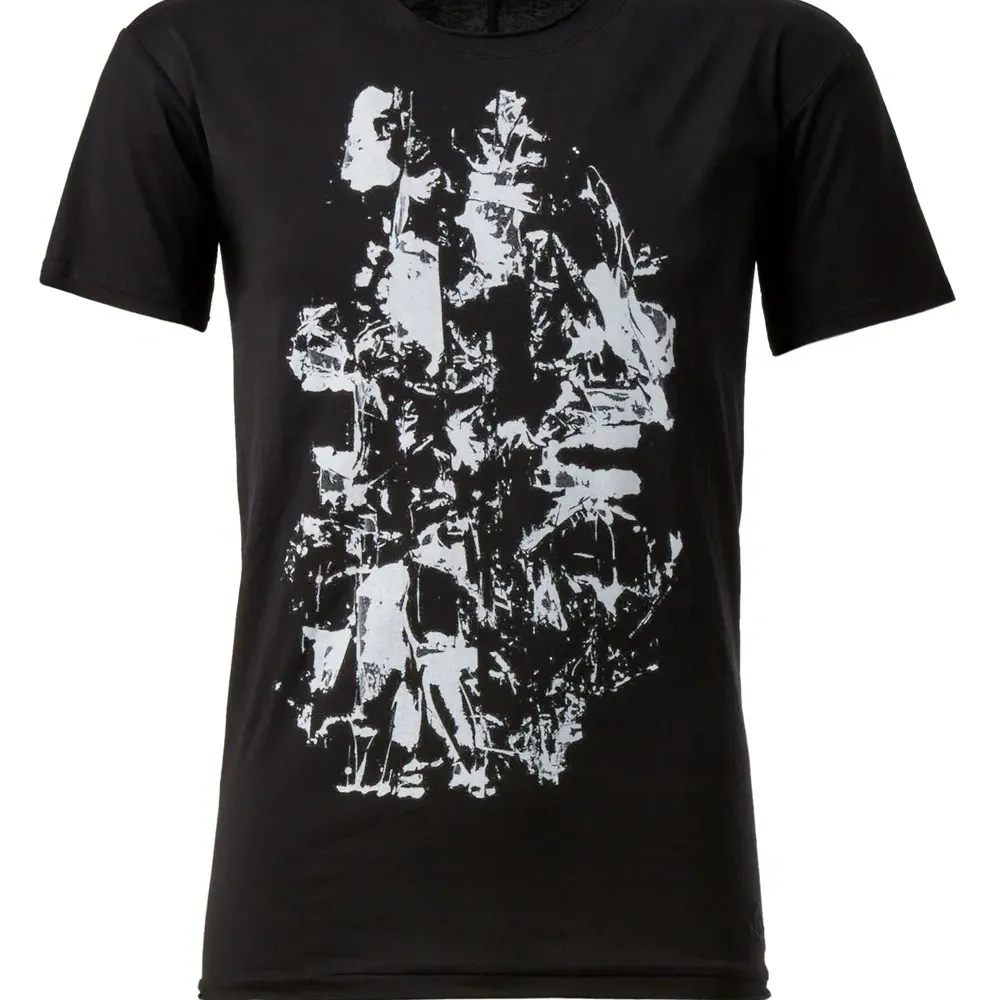 Футболка с абстрактным принтом