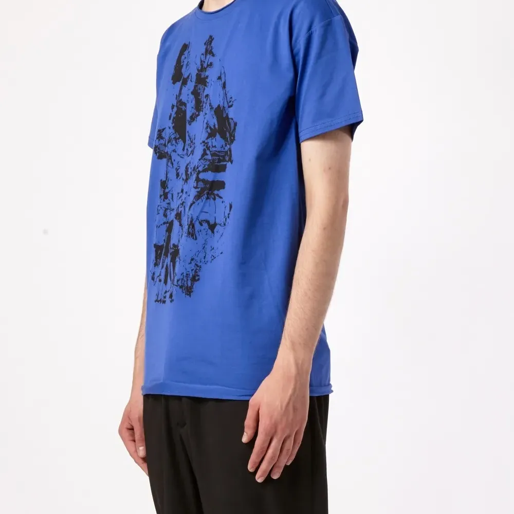 Футболка с абстрактным принтом