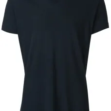 Футболка с  V-образным вырезом