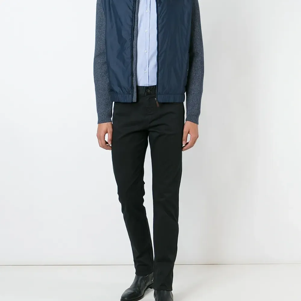 Брюки кроя слим