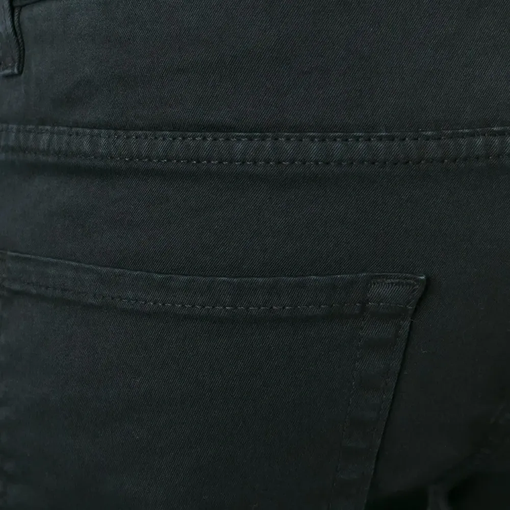 Брюки кроя слим