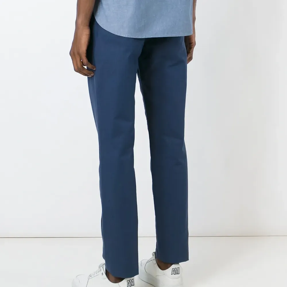 Брюки кроя слим