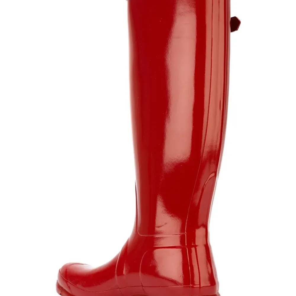 Высокие сапоги