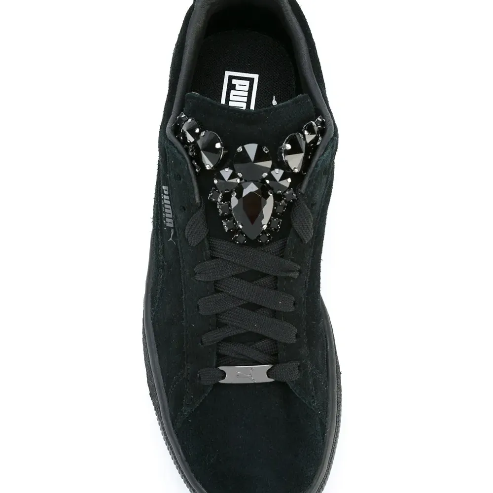 Декорированные кеды на шнуровке