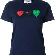 Футболка с принтом из сердечек