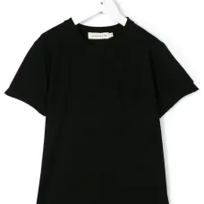 футболка с карманом