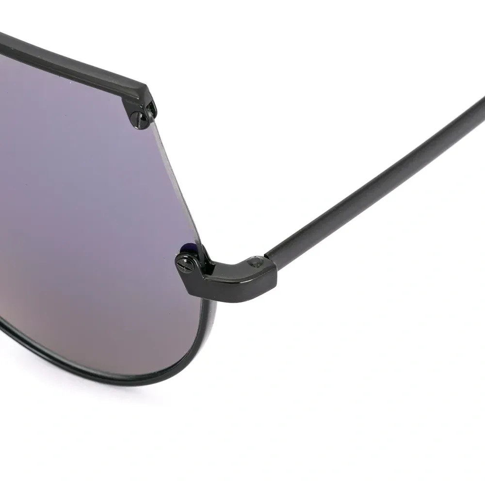 Солнцезащитные очки 'Embassy'