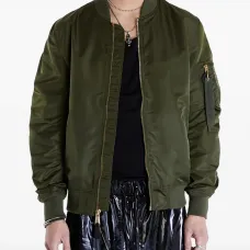 Куртка-бомбер  на молнии