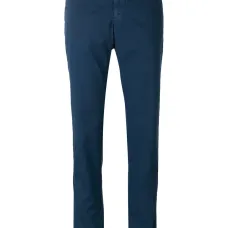 Чиносы кроя слим Чиносы кроя слим