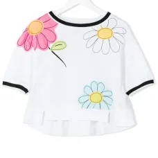 Футболка с цветочной вышивкой