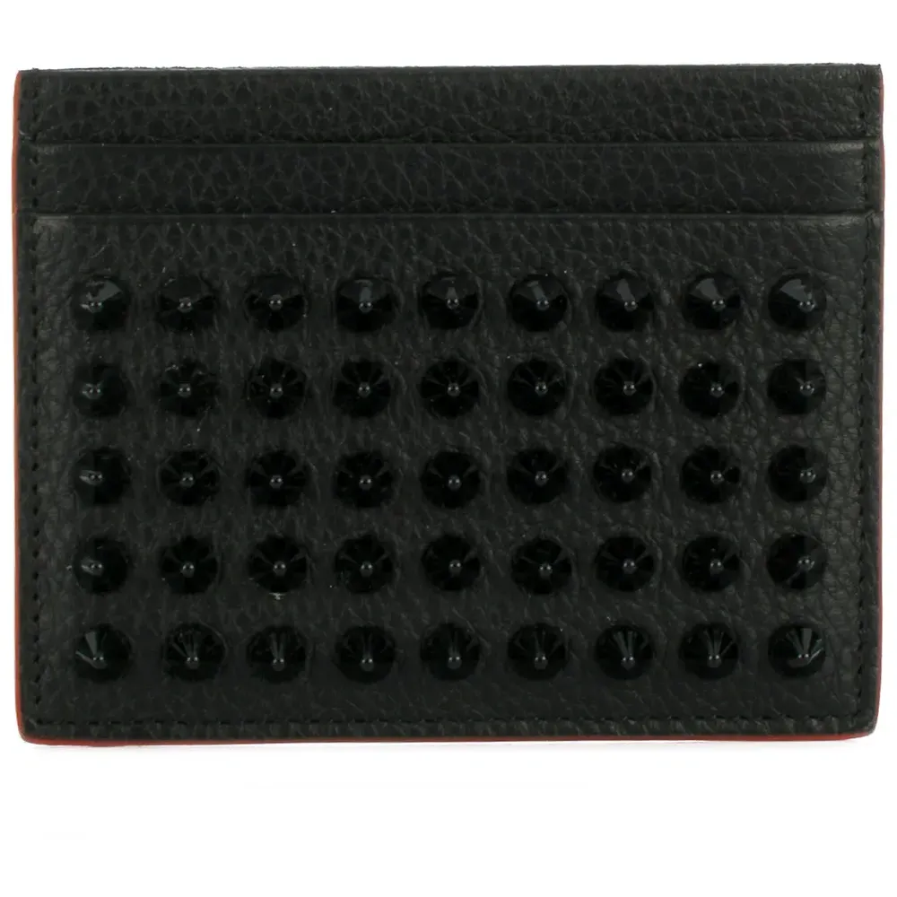 Кредитница с заклепками