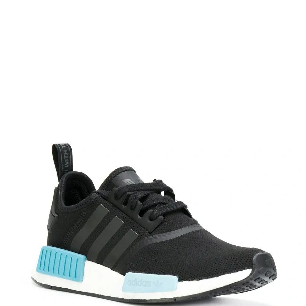 Кроссовки adidas Originals NMD_R1
