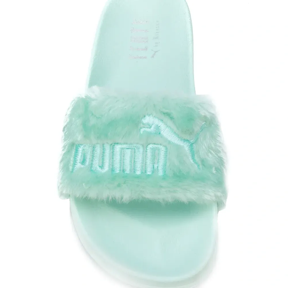 Шлепанцы с меховой отделкой