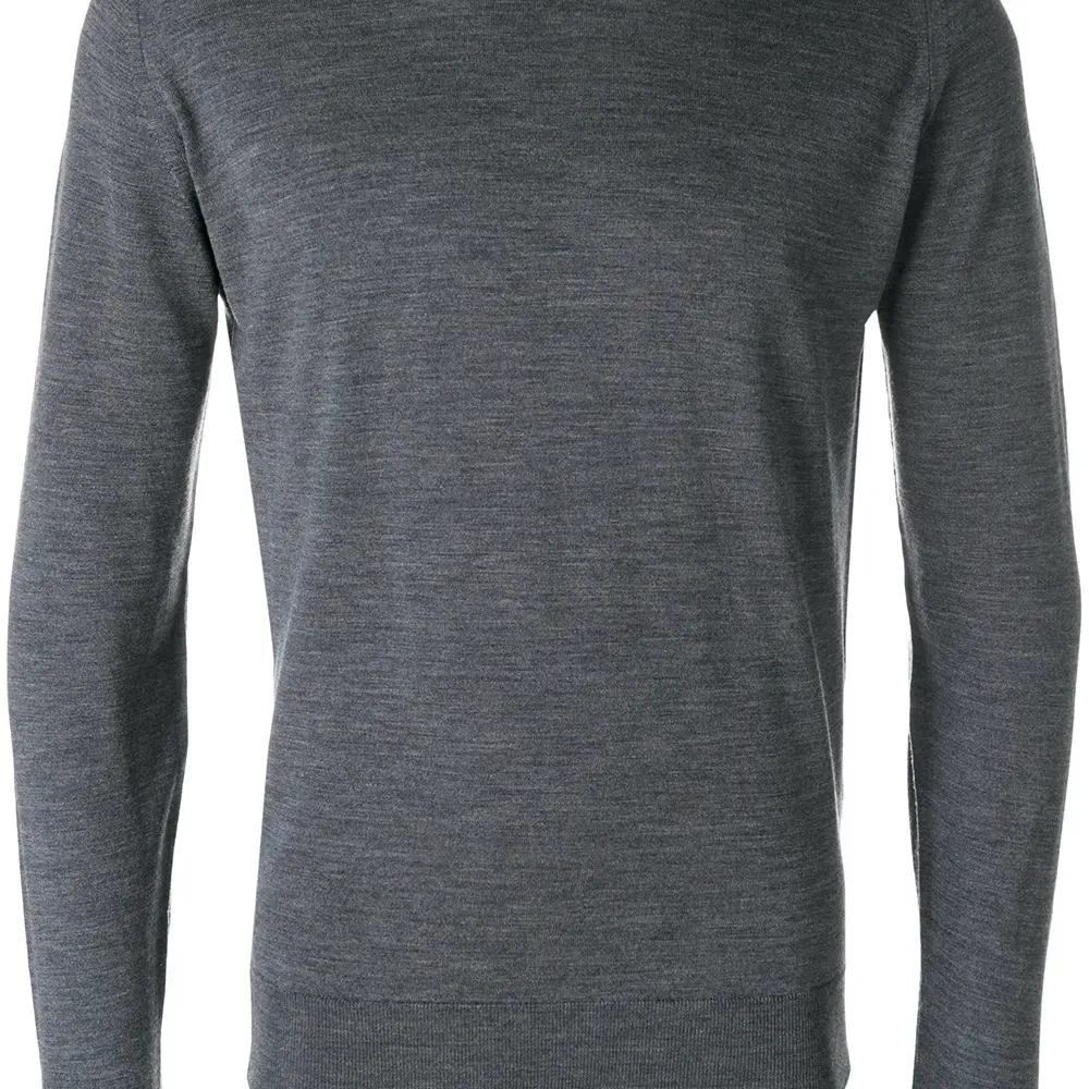 Джемпер с круглым вырезом