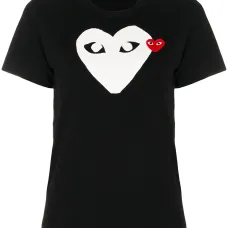 Футболка с фирменным принтом