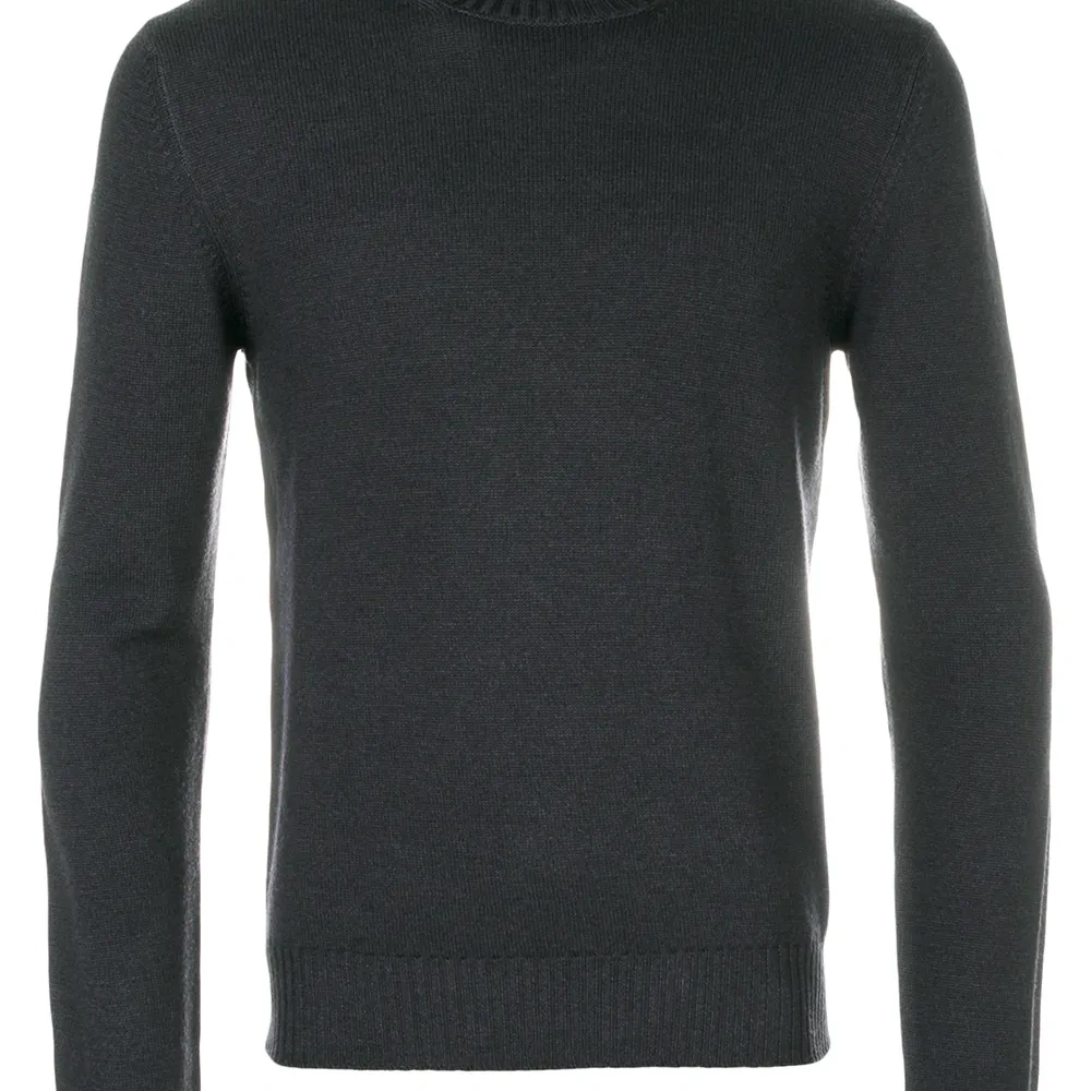 Пуловер с отворотной горловиной