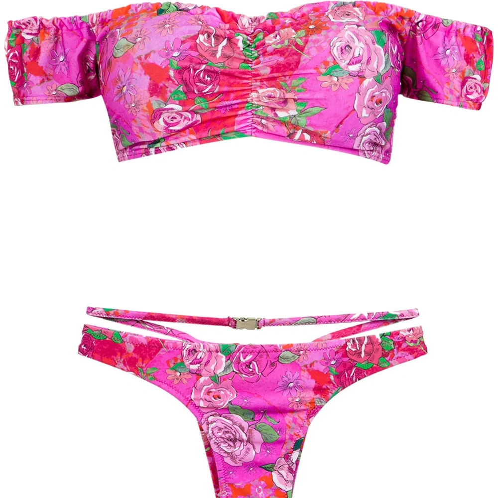 Бикини с открытыми плечами