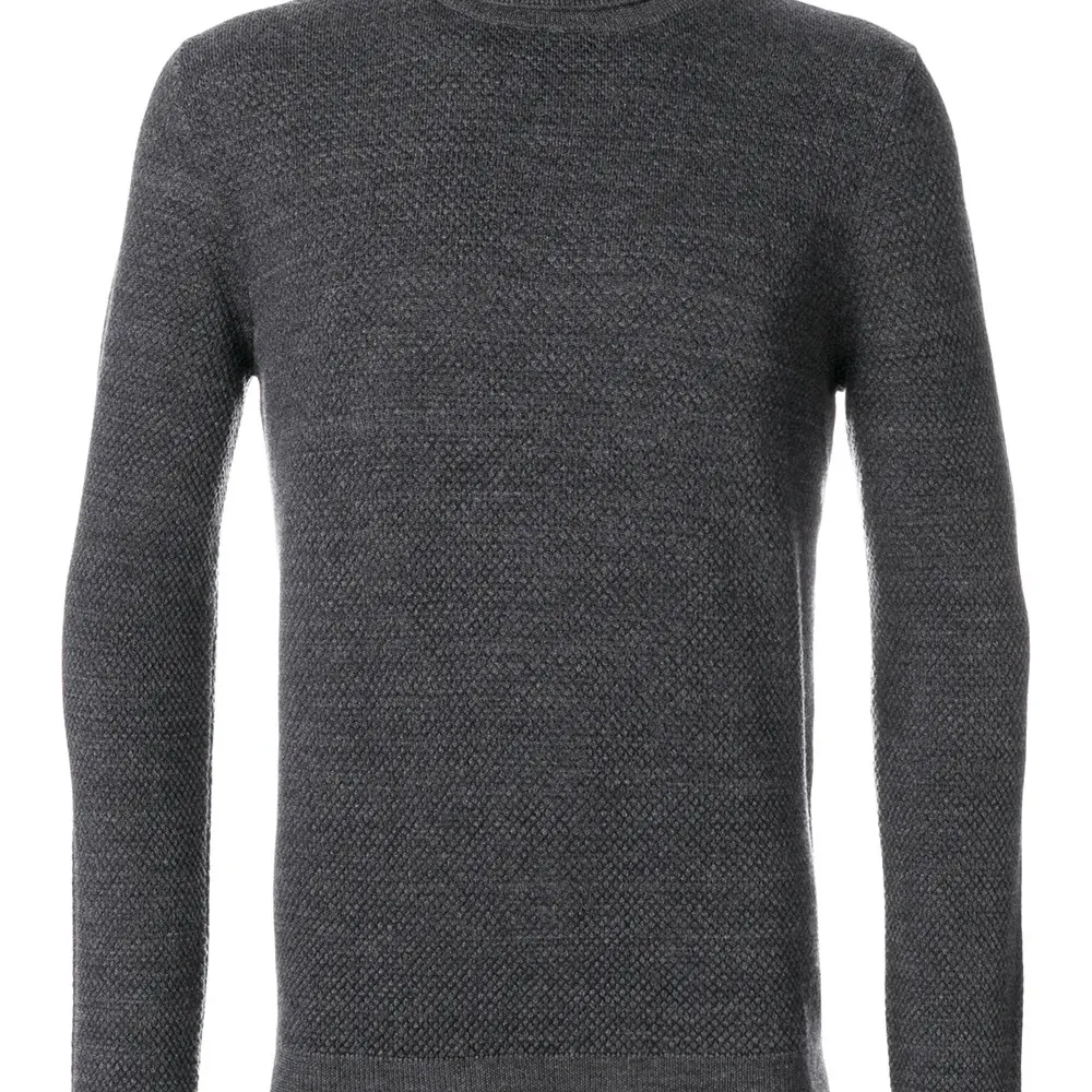 Джемпер с высоким горлом