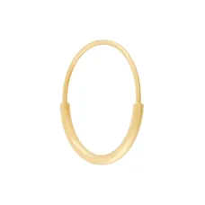 Delicate Hoop 18 earring