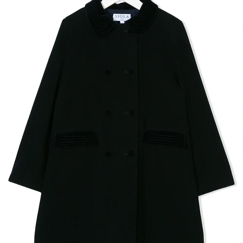 пальто А-силуэта на пуговицах