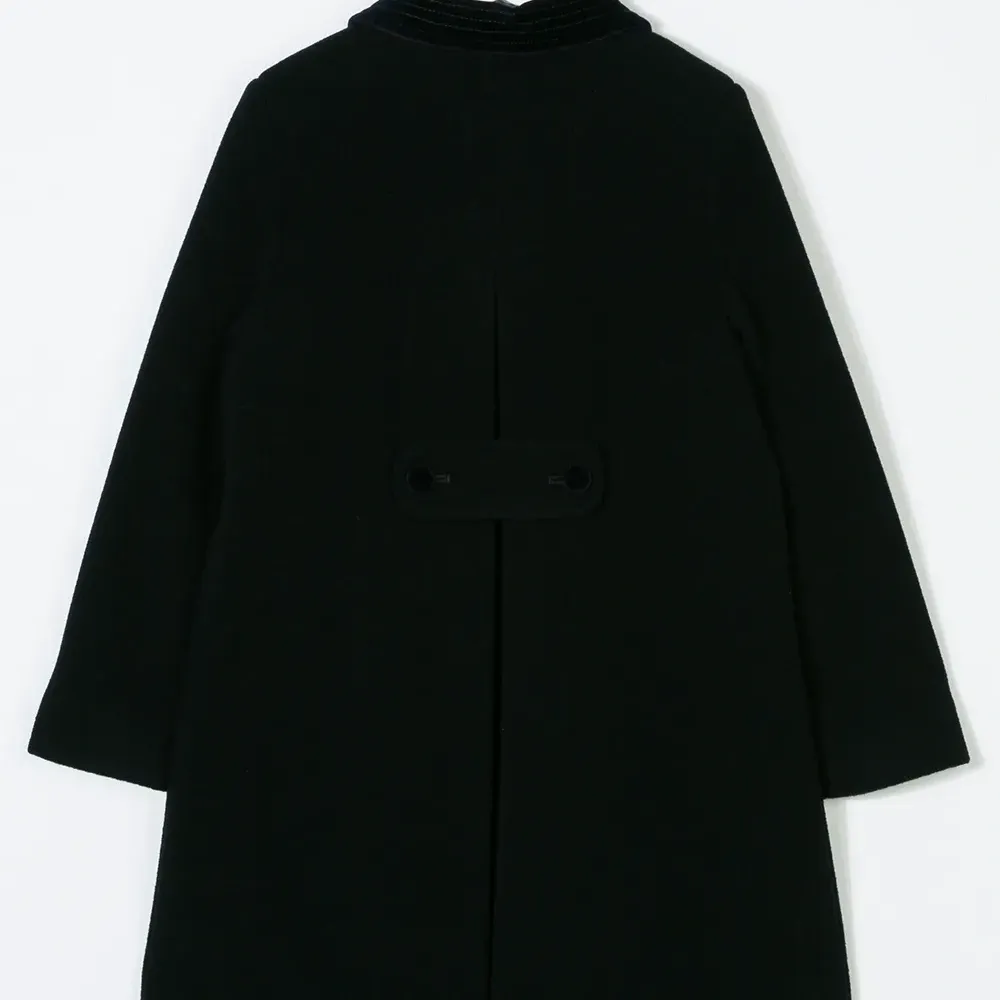 пальто А-силуэта на пуговицах