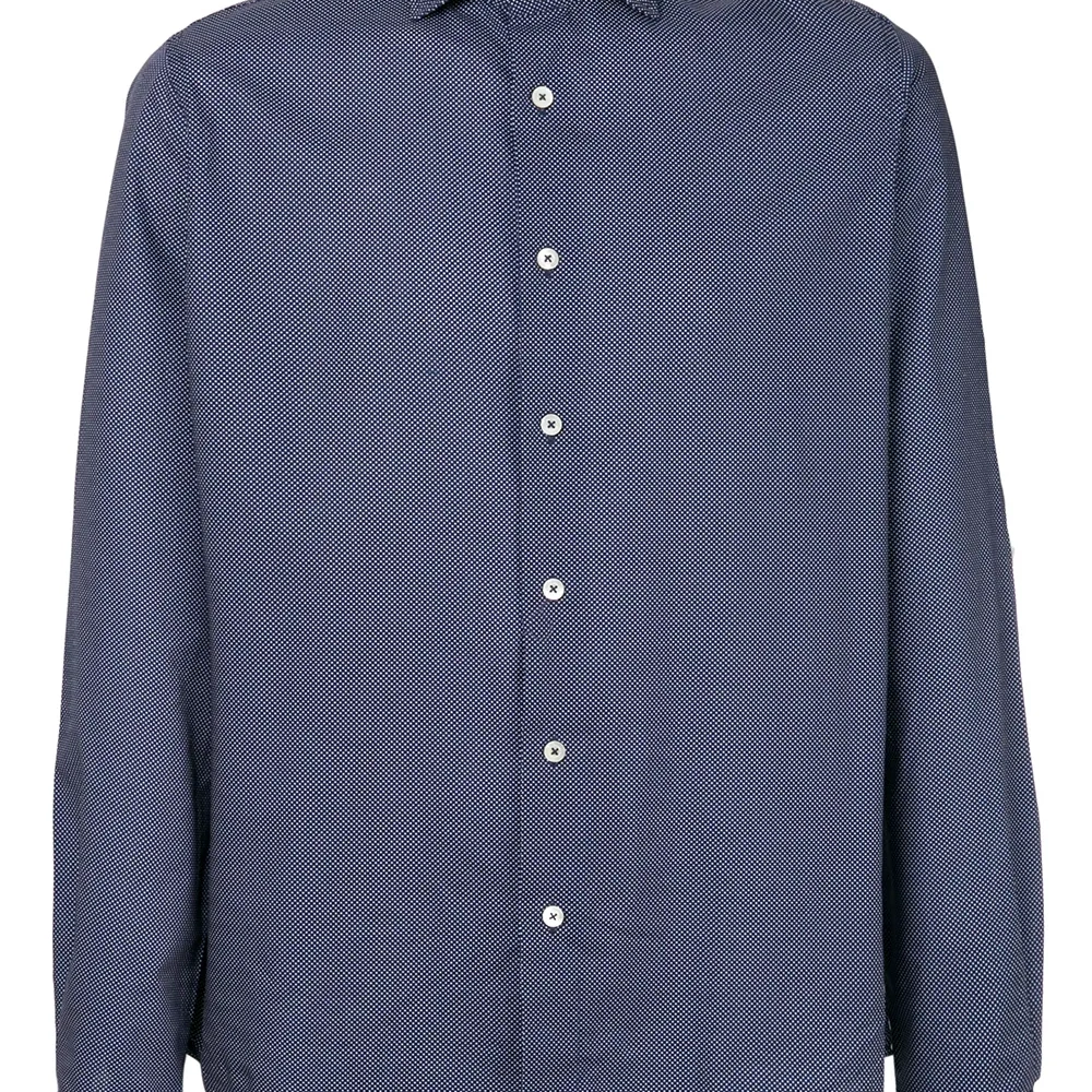 Рубашка с узором в горох