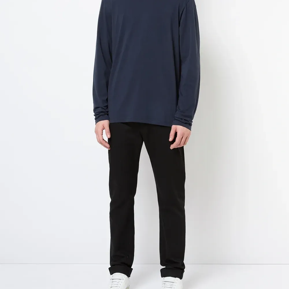 Футболка с длинными рукавами