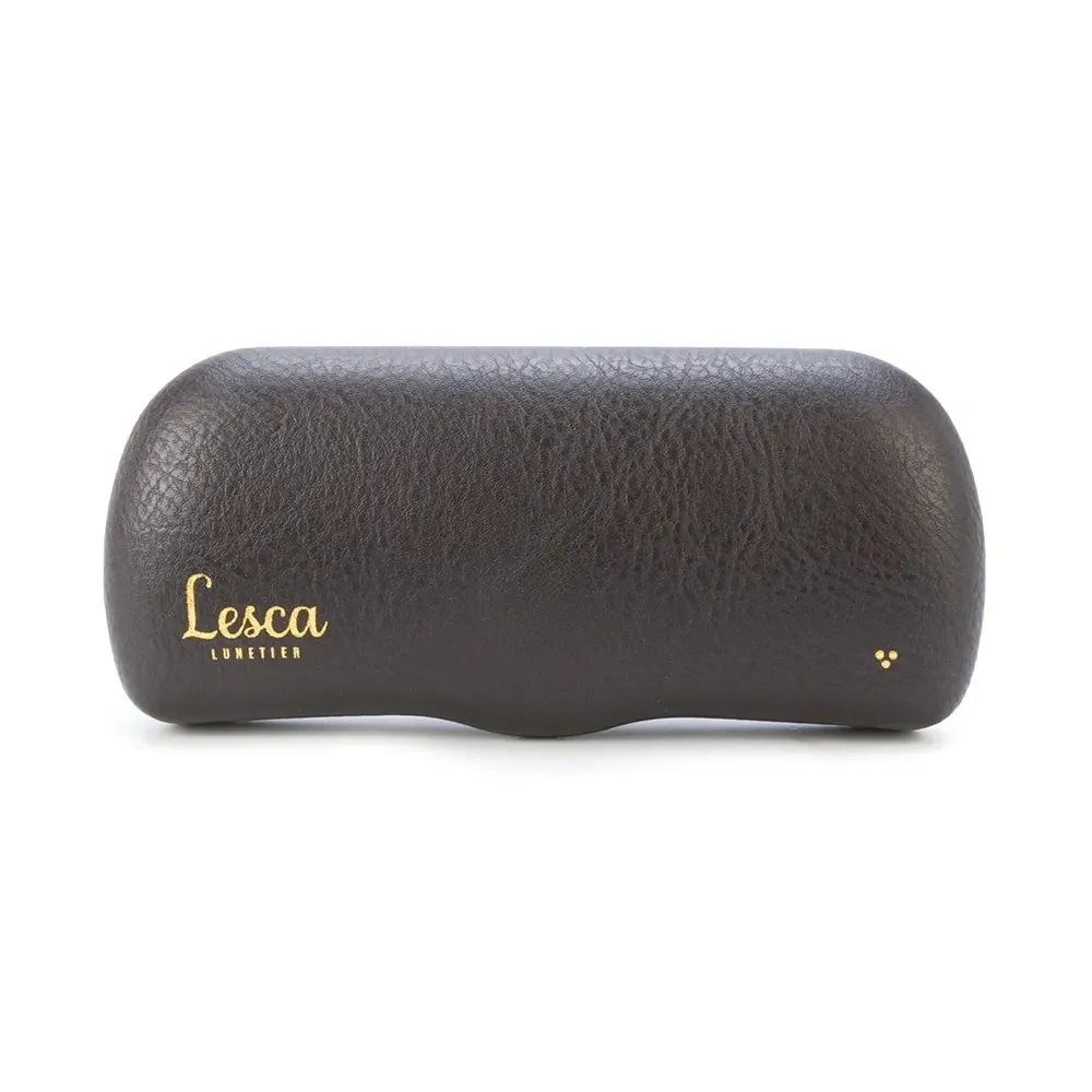 Квадратные солнцезащитные очки с затемненными линзами