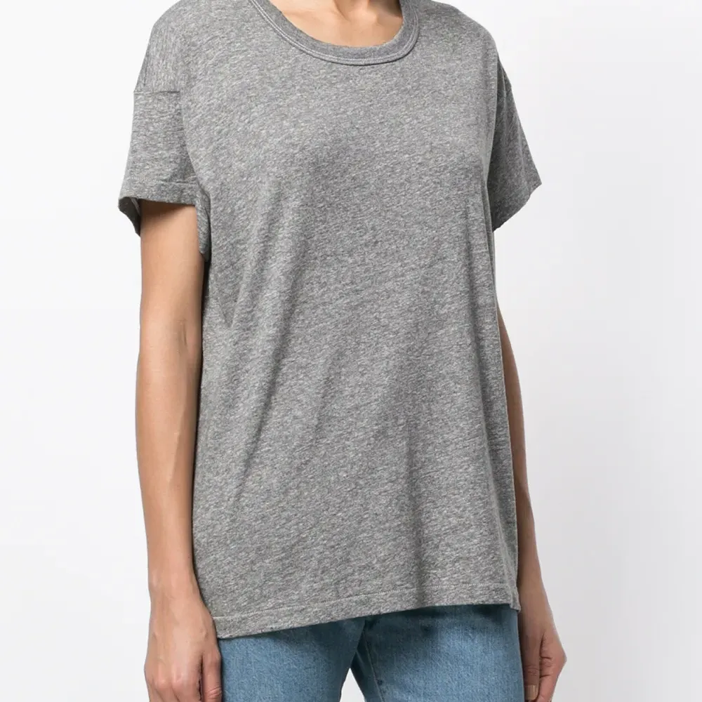 Классическая футболка свободного кроя