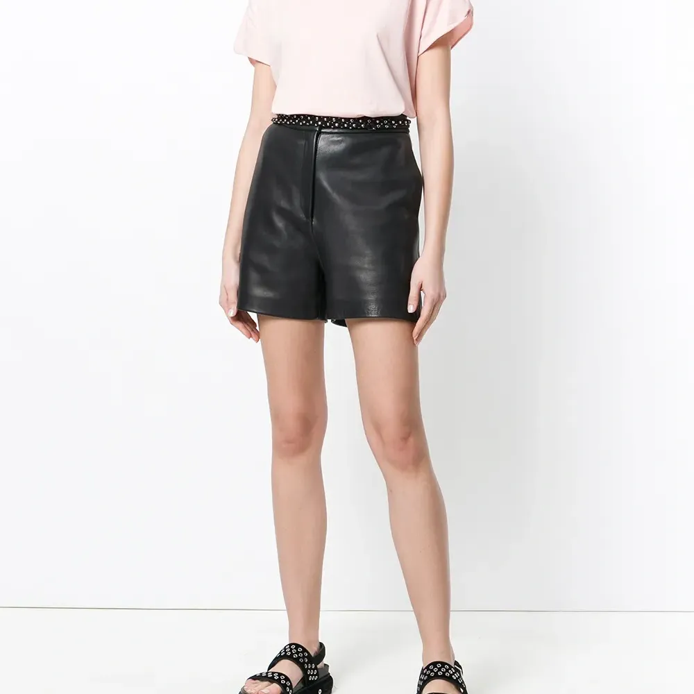 Футболка с вырезом-лодочкой 'NY'