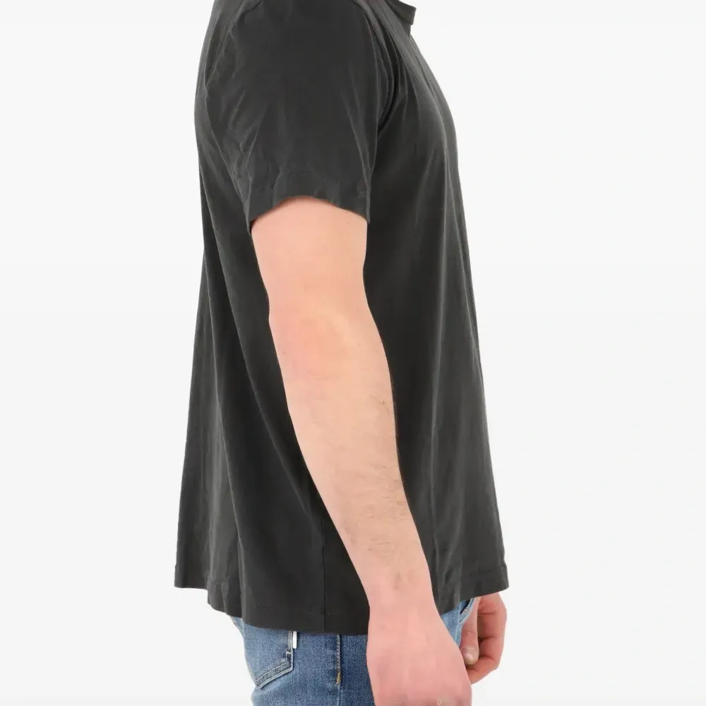 Футболка свободного кроя