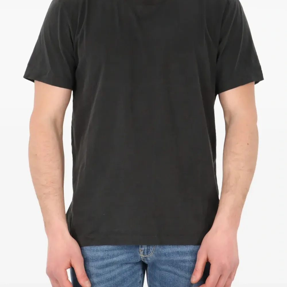 Футболка свободного кроя