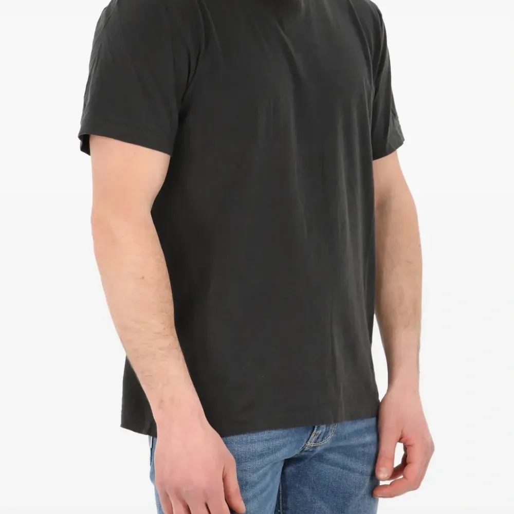 Футболка свободного кроя