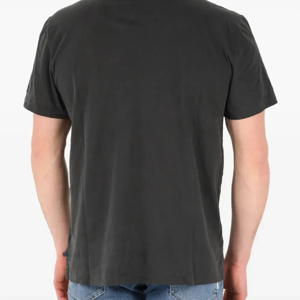 Футболка свободного кроя