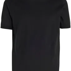 Свитер с круглым вырезом