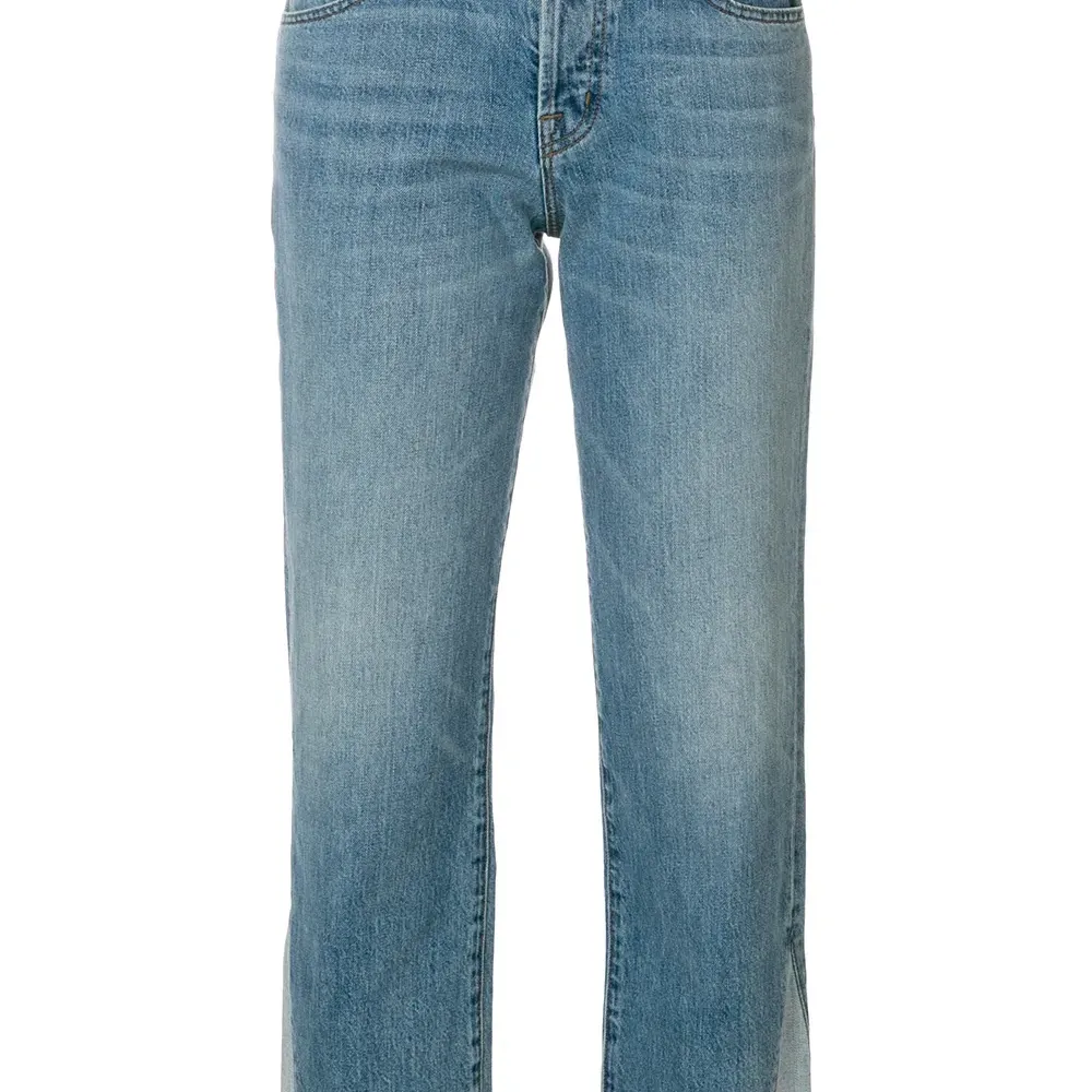 Укороченные асимметричные джинсы