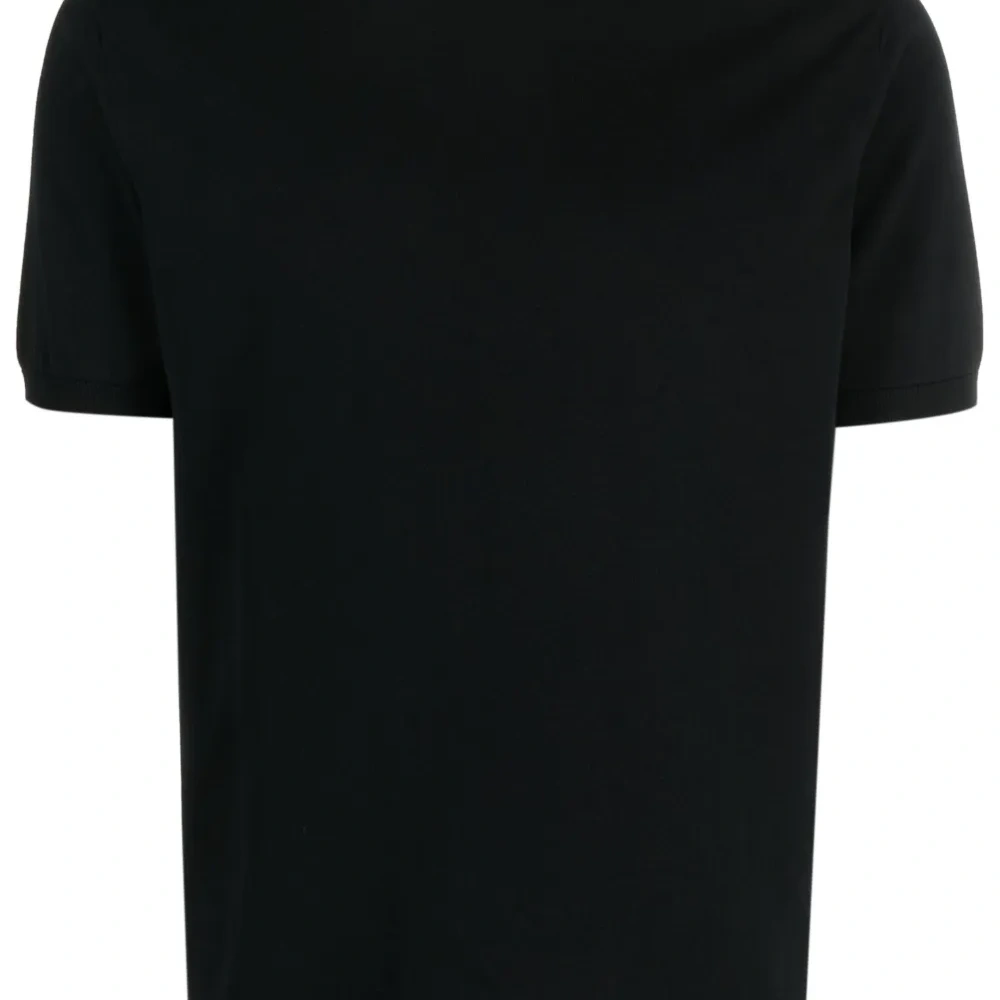 Футболка кроя слим